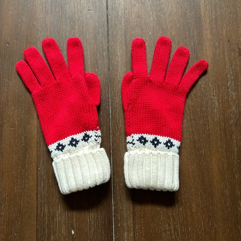 New without tag size 6-8 Janie and Jack fair isle red cotton knit gloves